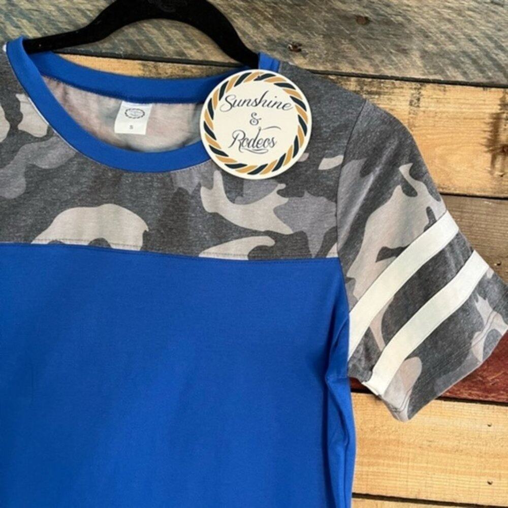Sunshine‎ & Rodeos Blue Camo Top Size Small - Picture 3 of 13